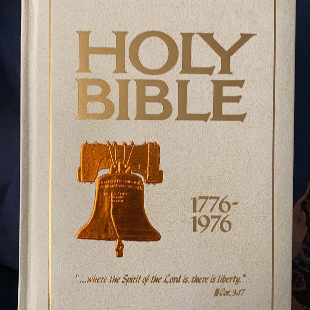 Holy Bible 1776-1976 American Bicentennial Edition